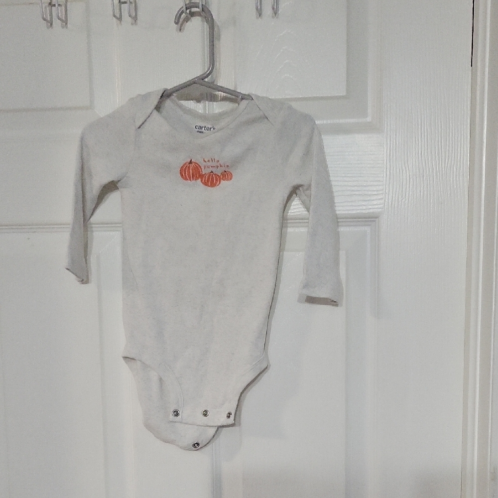 Carter's Light Gray Bodysuit with Orange Pumpkin Design